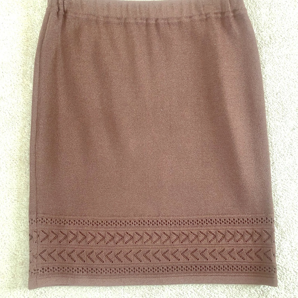 St. John Collection Knit Skirt
